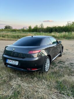 Alfa Romeo Gt - 5