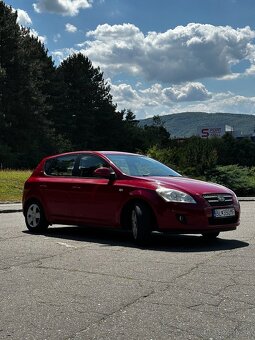 Kia ceed 1.4 77kW benzín 2008 - 5