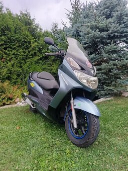 Suzuki burgman 125 - 5