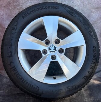Zimní sada Škoda Superb III generace 215/60R16 - 5