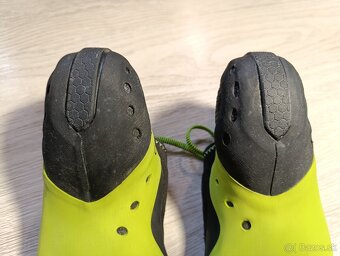 Lezečky Scarpa Mago, úplne nové - 5