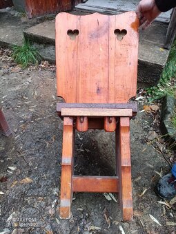 Predàm drevené stoly, lavičky, stoličky, poličky - 5