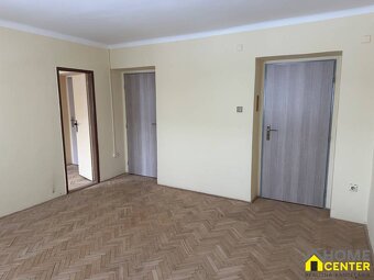 PREDAJ : 2 IZBOVÝ TEHLOVÝ BYT V KOMÁRNE - 5