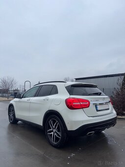 Mercedes-Benz GLA - 5