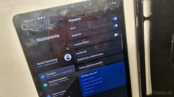 Tablet Samsung Galaxy S7 + obaly a pero - 5