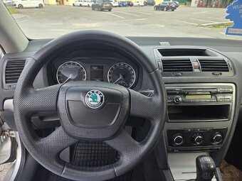Škoda octavia 2 Combi 1,6 tdi - 5
