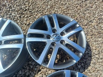 hlinikové disky Vw-Golf V,VI,--6,5Jx16-ET-50--5x112 - 5