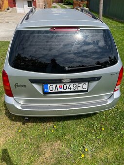 Ford focus combi 1.6 benzin - 5
