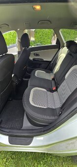 Predám Kia Ceed 1.6 CRDi 100kW Platinum (r. 2017) - 5