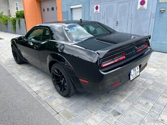 Dodge Challenger Coupé 362kw Automat - 5