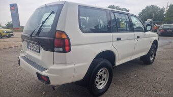 Mitsubushi Pajero Sport 2,5 TD - 5