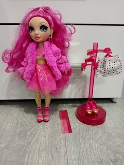 Rainbow babiky a LOL bábika - 5