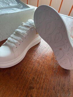 Alexander McQueen biele tenisky 40 - 5