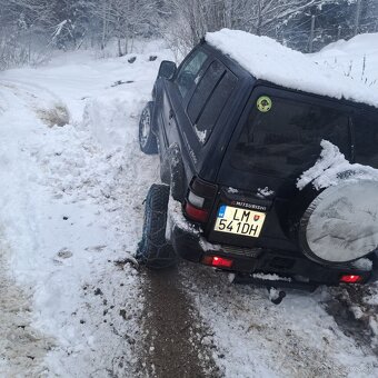 Predám Mitsubishi pajero 2.8tdi - 5