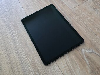 Apple iPad Air 5 256gb s procesorom M1 - 5