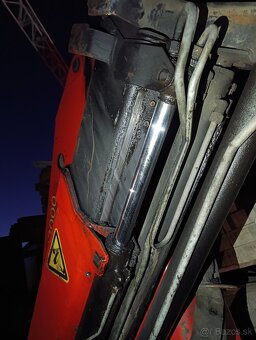 Predám hydraulickú ruku Palfinger 12000 - 5