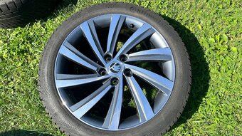 Zimná sada 5x112 r18 skoda - 5