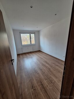 Prenajmem 3 izbový byt v Podlaviciach - 5