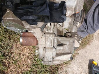 Rozpredám Renault CLIO IV - 5