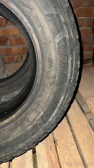 Bridgestone DURAVIS R630 215/70 R15C - 5