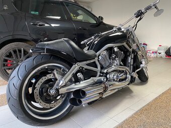 Harley Davidson Vrod, EU verze s vozíkem na moto - 5