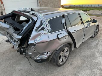 Rozpredam passat B8lift 2,0tdi 110kw - 5