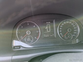 VW Touran 2.0 TDI, 103 kw, diesel, manuál - 5