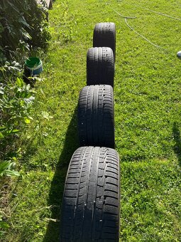Predám zimné gumy nokian 255/40 R19 - 5