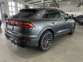 Audi Q8 - 5