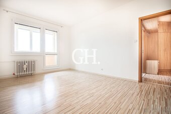 3-izbový byt s loggiou na 8. poschodí – ulica Ľudvíka Svobod - 5