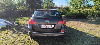 Predam Opel Astra ST 1,4 Benzi + LPG (fabricky) - 5