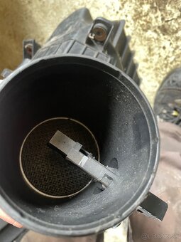 Audi a8d 3 3.7 benzín filterbox - 5