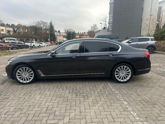 BMW 750 LXd - 5