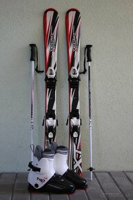 KOMPLET SET : lyže 110cm s lyžiarkami veľ. 34 a palicami - 5