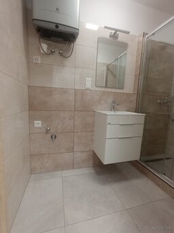 Predám 1+1 izbový byt, Dlhé Hony, BLÍZKE CENTRUM - 5