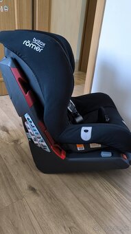 Predám Britax Römer Safefix Plus 9-18kg Isofix - 5