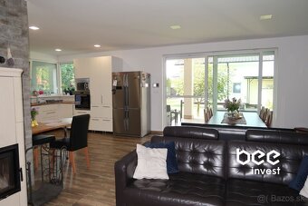 NOVOSTAVBA - Nízkoenergetický  5 izbový zariadený bungalov + - 5