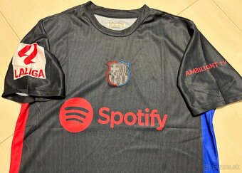 dres BARCELONA - 5
