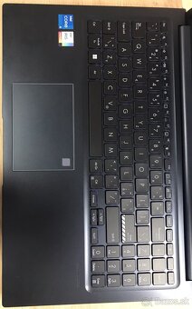 ✅ ASUS Vivobook 15 X1504VA – i5-1335U / 16GB RAM / 500GB SSD - 5