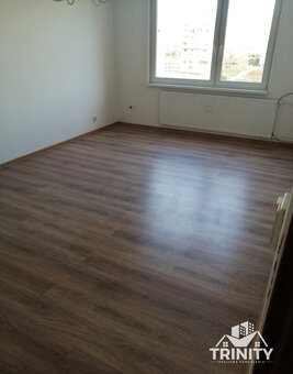 Na prenájom 2-izbový byt s balkónom v meste Nové Zámky - 5