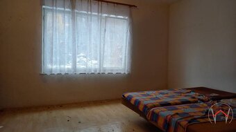 Na predaj gazdovský dom v obci Závada - 5