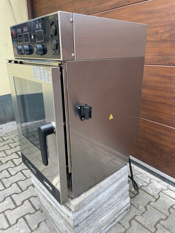 Profesionálny konvektomat Lainox COES026R - 5