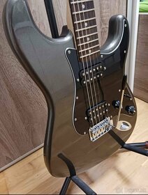 Predám /vymením Fender Series Affinty Stratocaster - 5