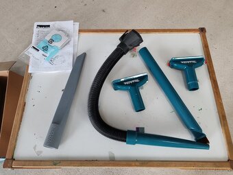Makita aku vysavac DCL184Z - 5