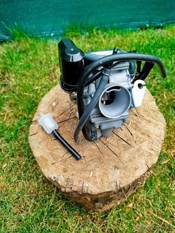 NOVÝ KARBURÁTOR NA SKÚTER GY6 125-150ccm - 5