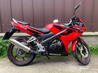 Predám Honda CBR125 R - 5