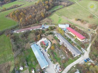 HALO reality - Predaj, priemyselný pozemok 12027 m2 Považs - 5