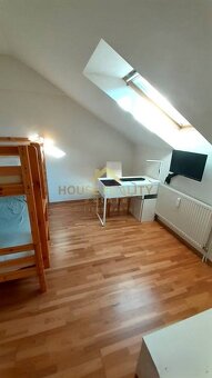 Prenájom nadstavba 3 izb. byt, Doležalova ulica, Bratislava - 5