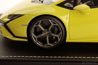 Lamborghini Huracán Tecnica | MR Collection 1/18 - 5
