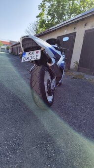 SUZUKI GSX-R 600 K3 r.v.2003 - 5